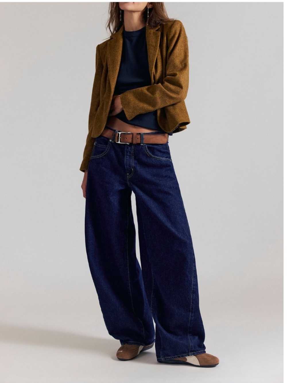 Levi’s Super Baggy Barrel Jean in shaded view sz 26 x 30 NWT